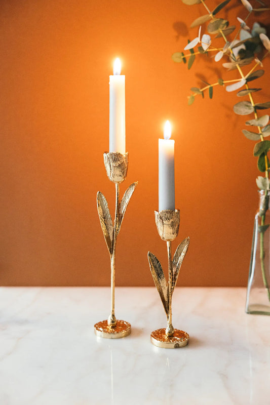 Elegant Gold Leaf Botanical Candle Holders, Set of 2 - Luxurious Decorative Accents for Home, Wedding, Events, and Romantic Evenings
