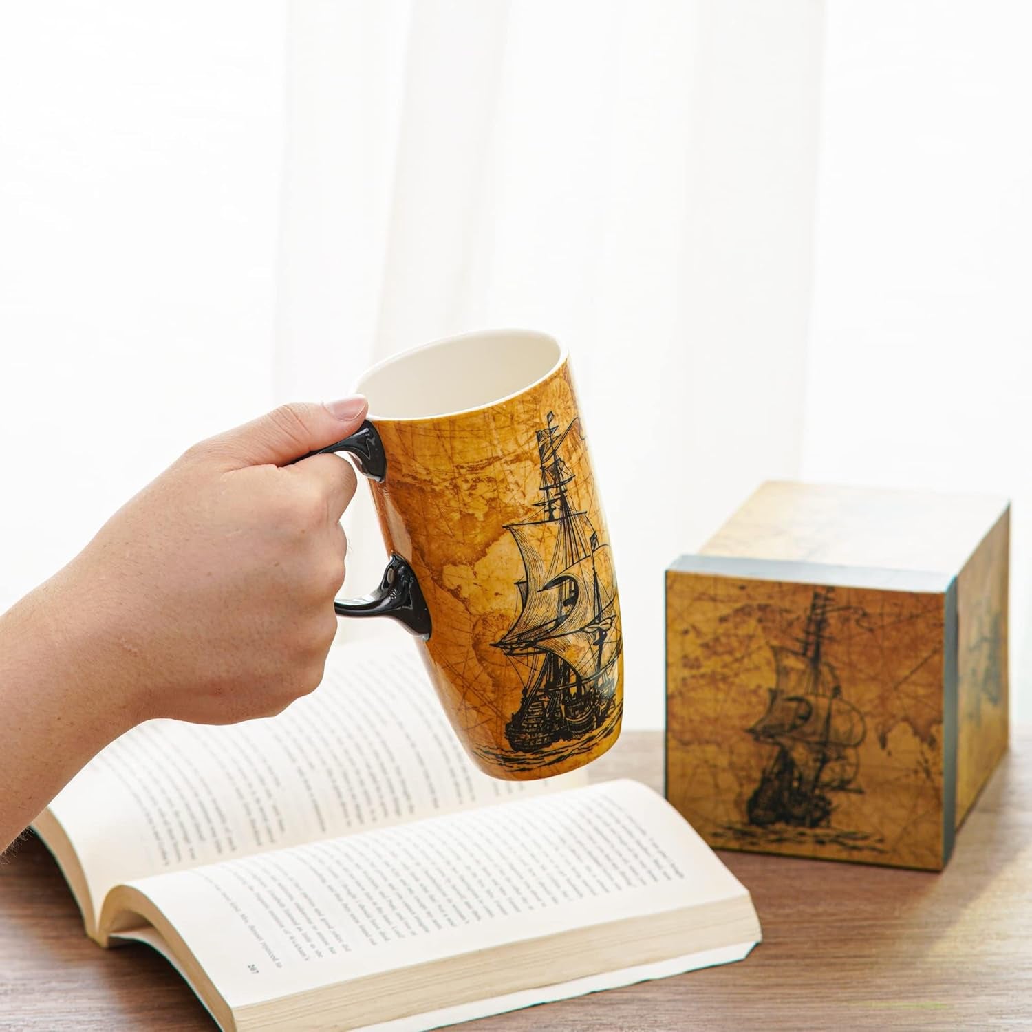 Coffee Ceramic Mug Porcelain Latte Tea Cup with Lid 17Oz, Novelty Coffee Mugs for Men Women Office & Home Sailboat