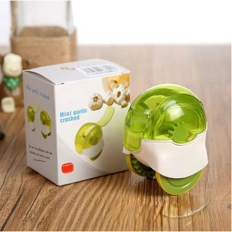 Creative Garlic Chopper Machine Roller Garlic Grinder Grater Chopper Vegetable Grinding Tools Cooking Accessories Kitchen Gadget