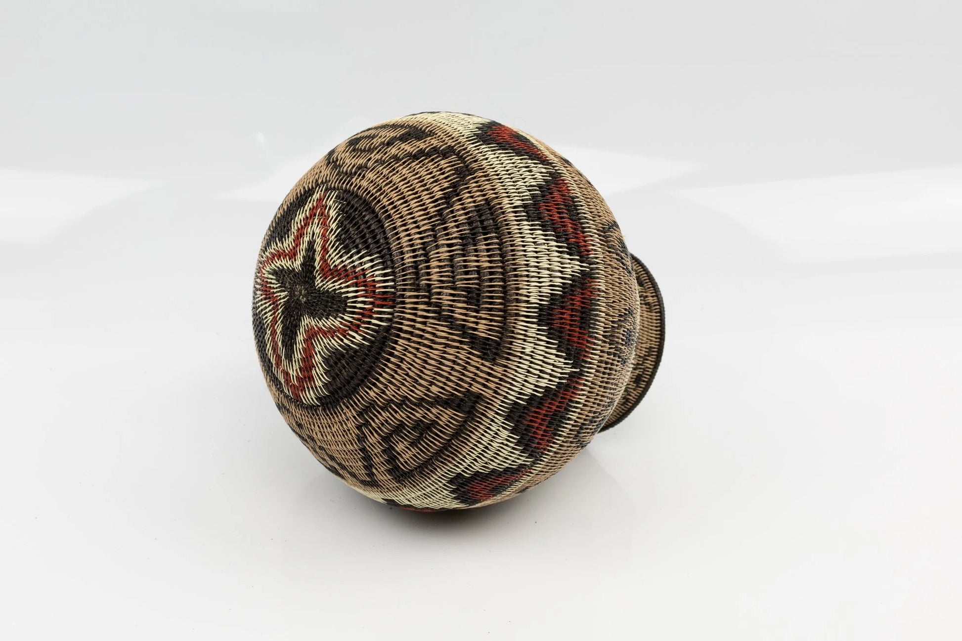 Wounaan Indian Hand Woven Feather Panama Basket Basket Wall Decor, Handwoven Natural Basket, Decor Basket, Storage Basket, Boho Baskets