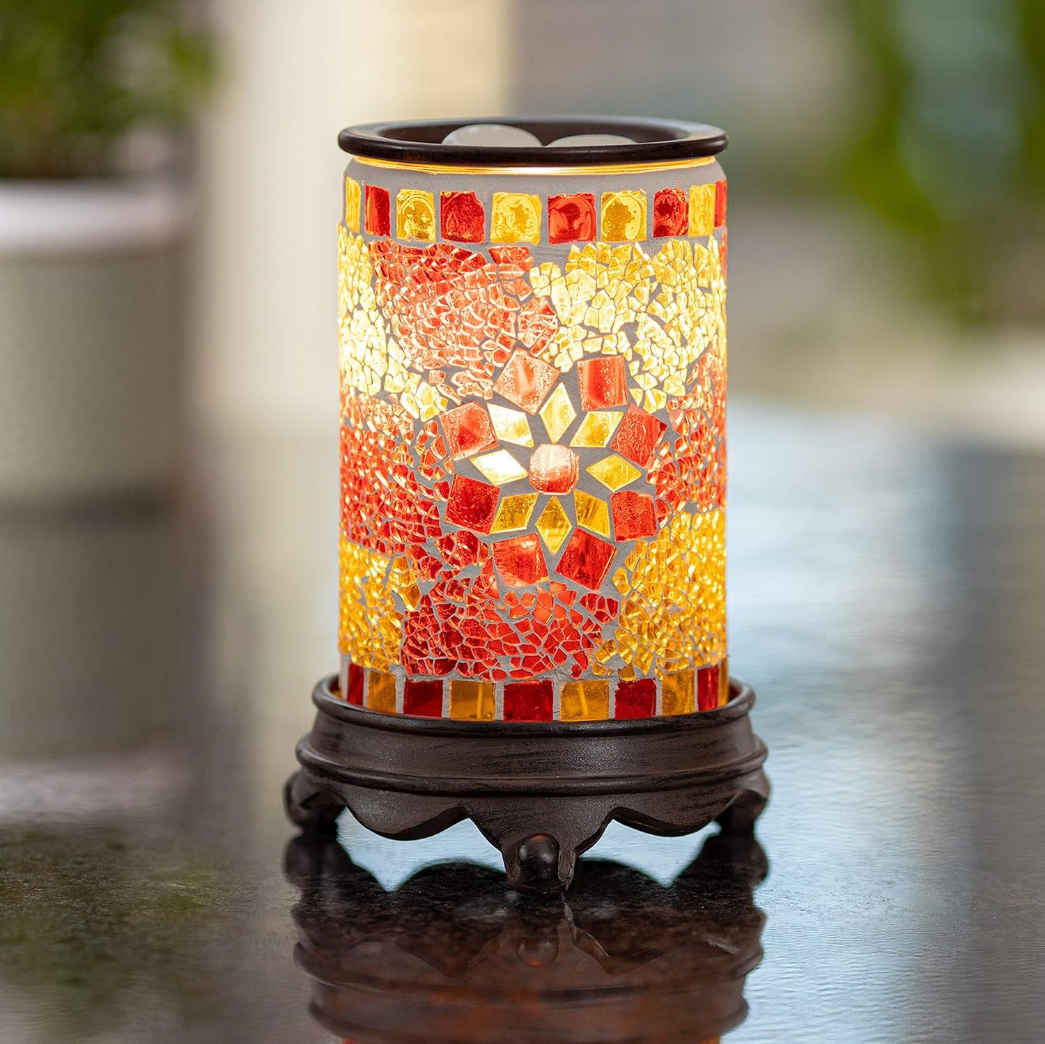 Wall Plug-In Wax Warmer for Scented Wax Mosaic Glass Ruby and Gold Electric Home Fragrance Warmer for Essential Oils Candle Wax Melts and Tarts Scent Warmer Night Light