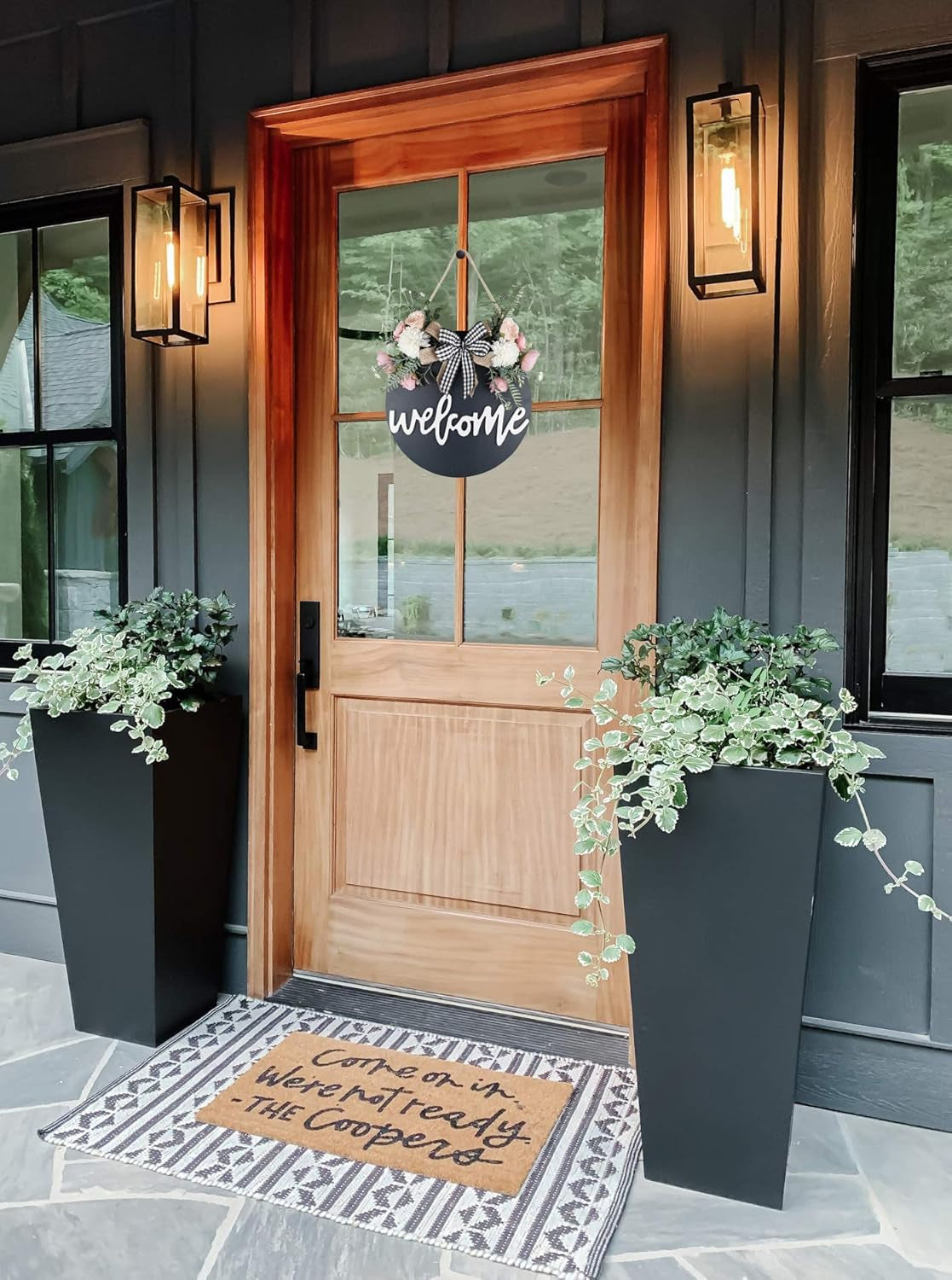 Welcome Sign for Front Door, Farmhouse Porch Décor Wooden Hanging round Sign 12" Black-Floral