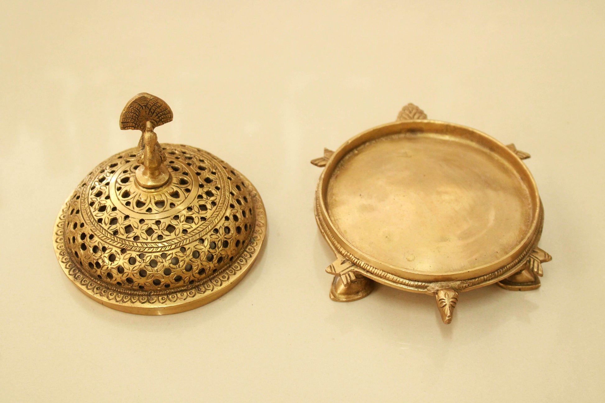 Incense Burner Loban Dhoop Dani Brass Metal Peacock Tortoise Mandala Carved Dhuni Sambrani Dhoop Home Living / Pooja Room Garden Decor Gift