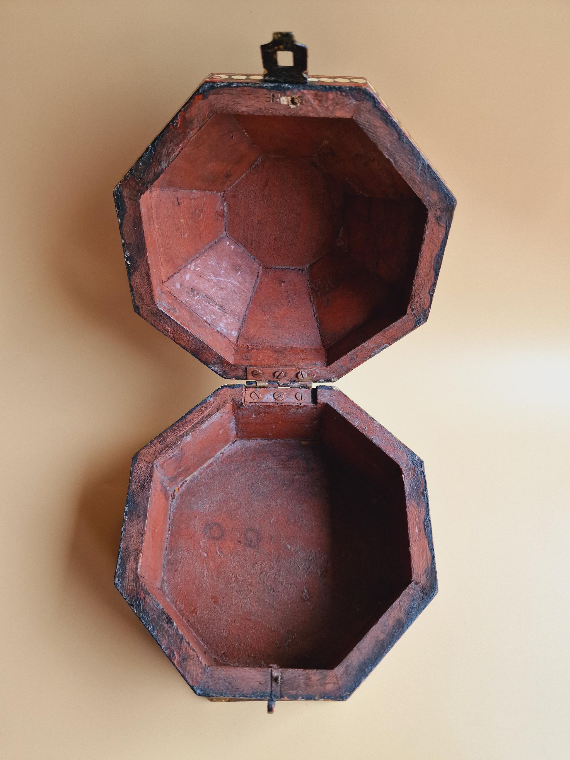 Vintage Indian Octagonal Wooden Box, Antique Mughal Wood Turban Marriage Box