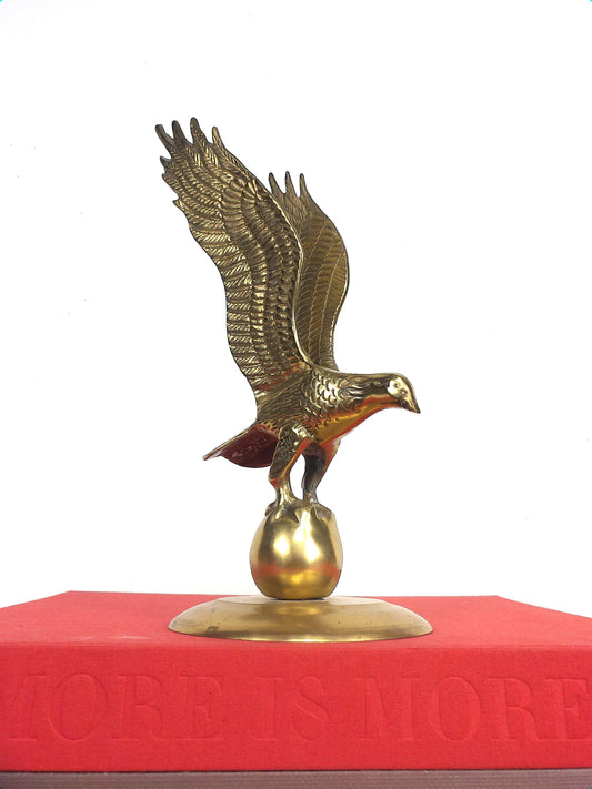 Vintage Gold Brass American Eagle Desk Sculpture, Grand Millennial Home Decor, Gift for Veteran, MCM Brass Bird Statue, Traditional, Preppy
