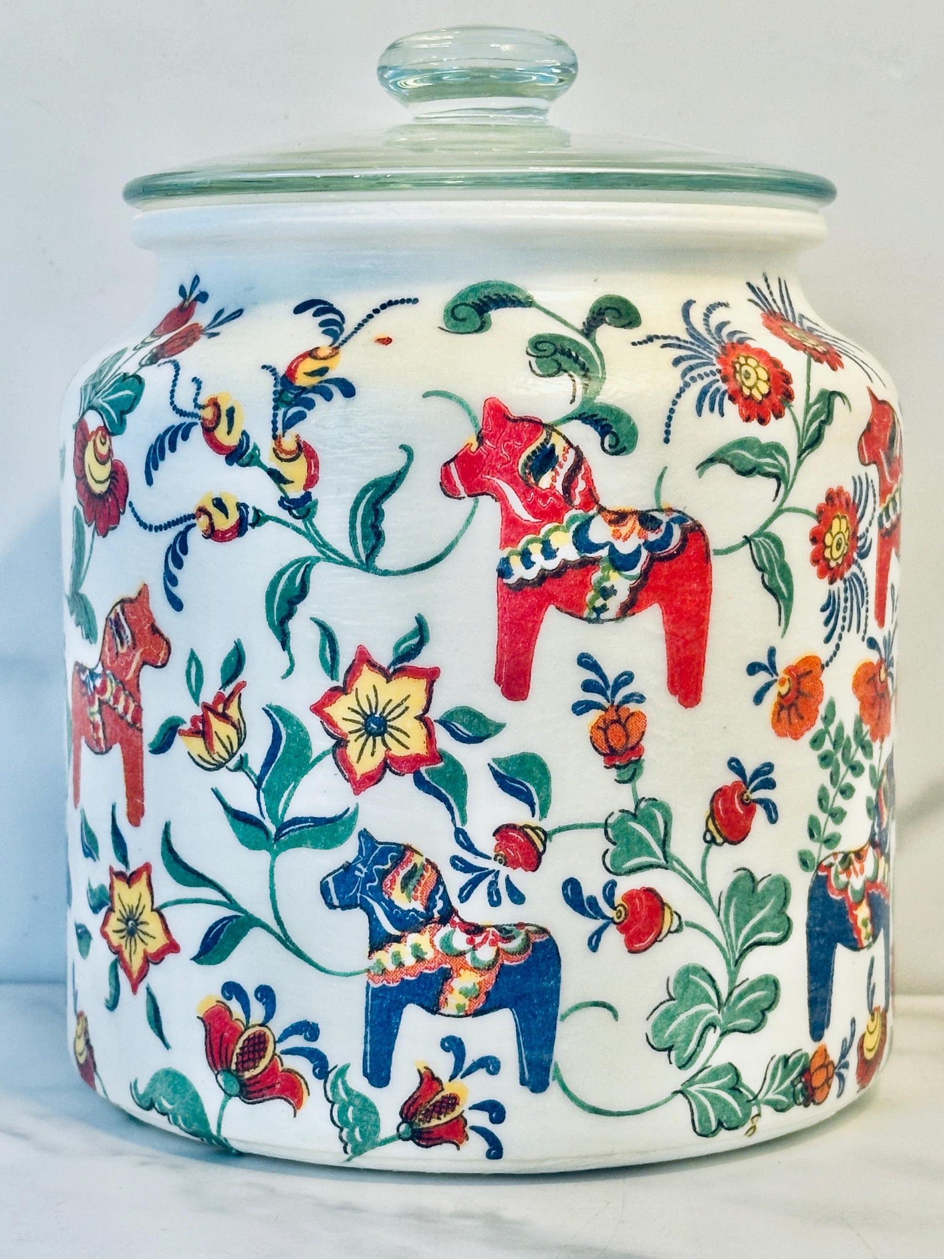 Scandinavian Kitchen Canister, Dala Horse Cookie Jar, Nordic 1/2 Gallon 64 Ounce. H8" X W6", Dry Food Storage, Coffee, Candy, Nuts, Tea.