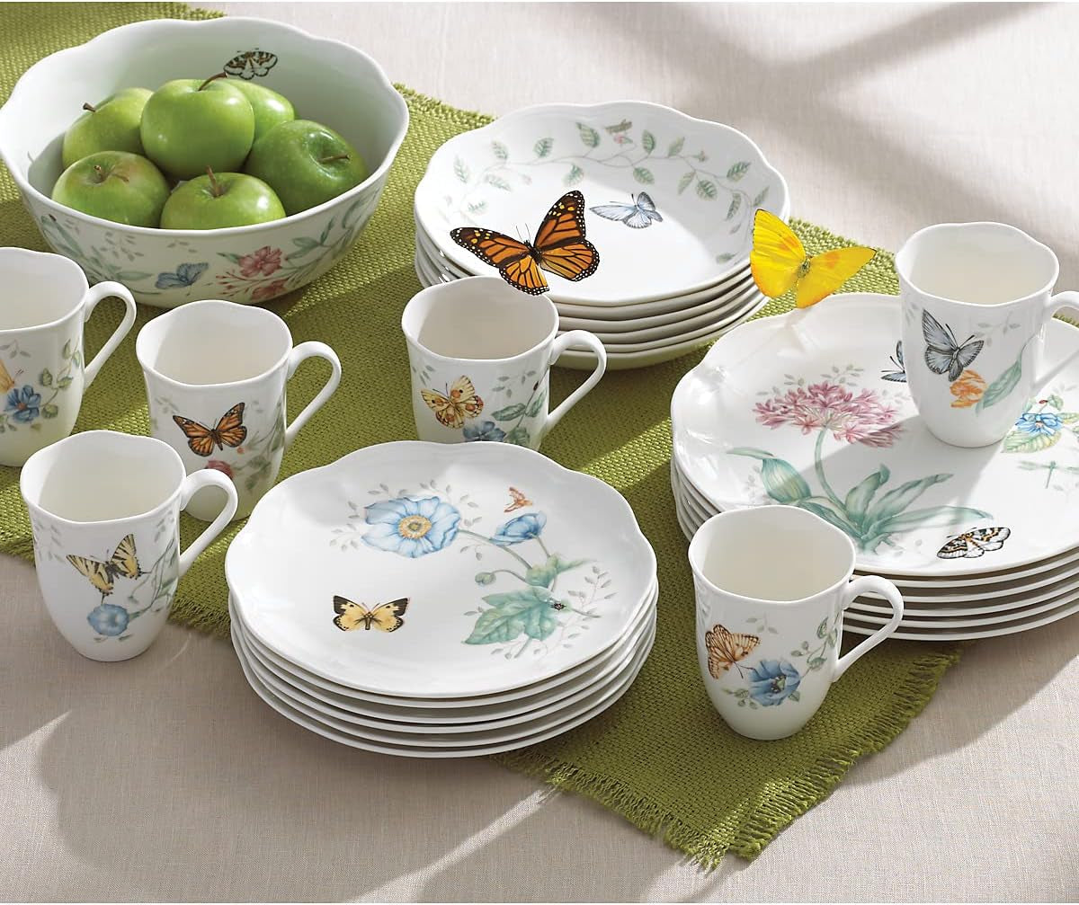 6342794  Butterfly Meadow 18-Piece Dinnerware Set White
