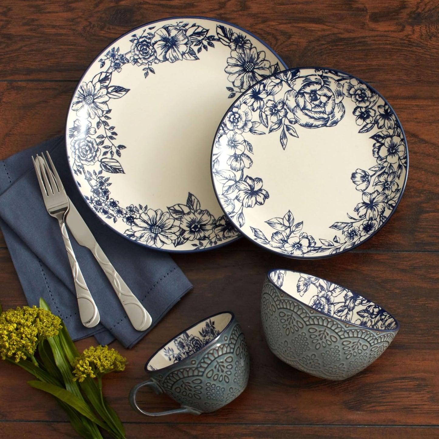 5216941 Gabriela Blue 16-Piece Dinnerware Set, Service for 4