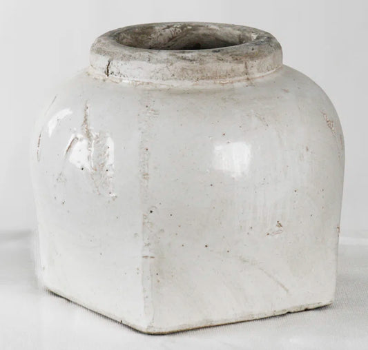Ceramic Table Vase