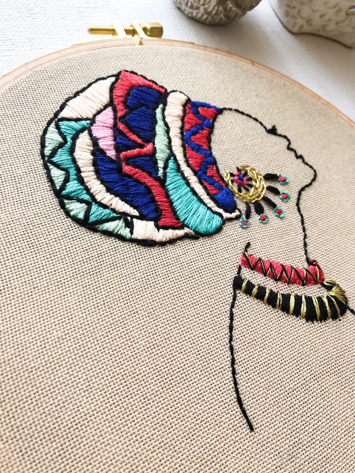 African Girl Embroidery Kit. Hand Embroidery Hoop Art. Line Art Embroidery. Modern Embroidery. Adults Craft. DIY. Embroidery Hoop.